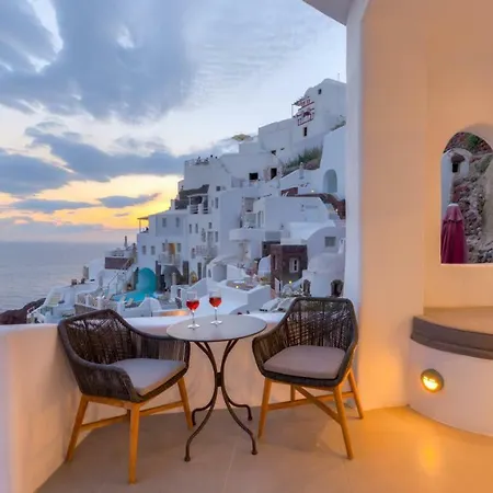 Holiday home Angle Cavehouse Oia (Santorini)