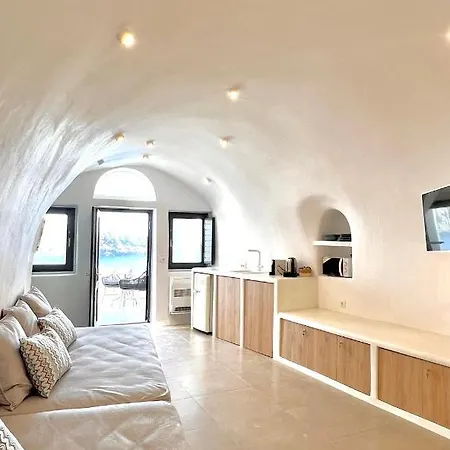 Angle Cavehouse Semesterbostad *